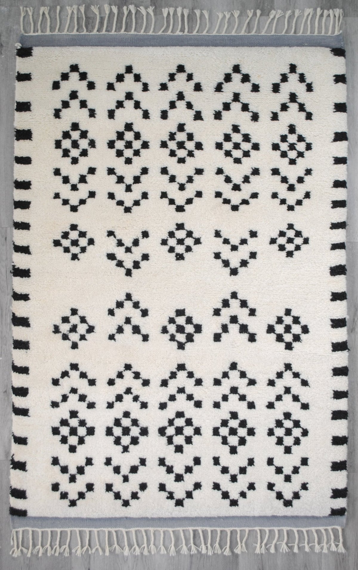 LUISA HANDTUFTED WOOL CARPET - ART AVENUE