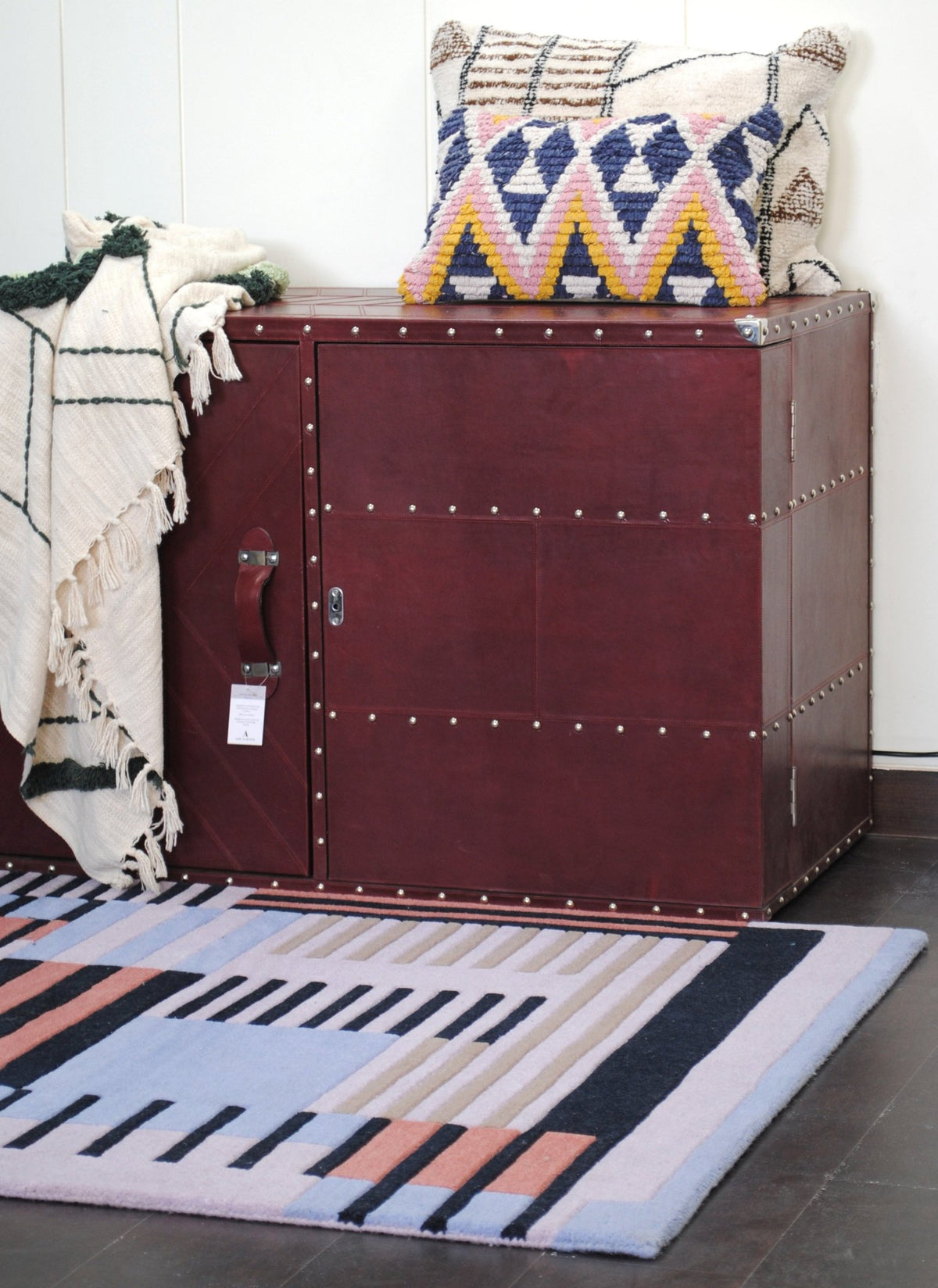 MOONWALK HANDTUFTED WOOL CARPET - ART AVENUE