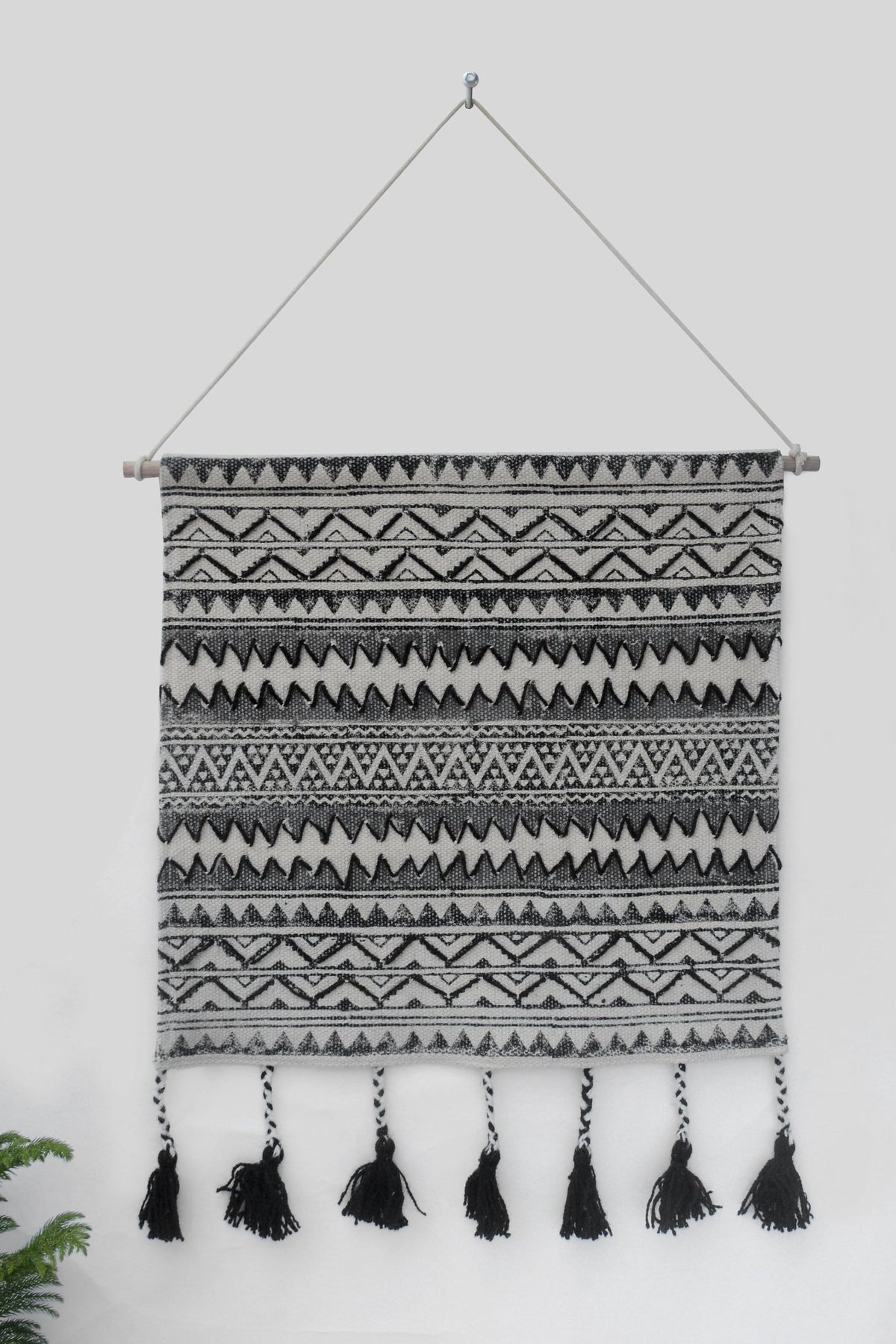 RADISH - WALL HANGING - ART AVENUE