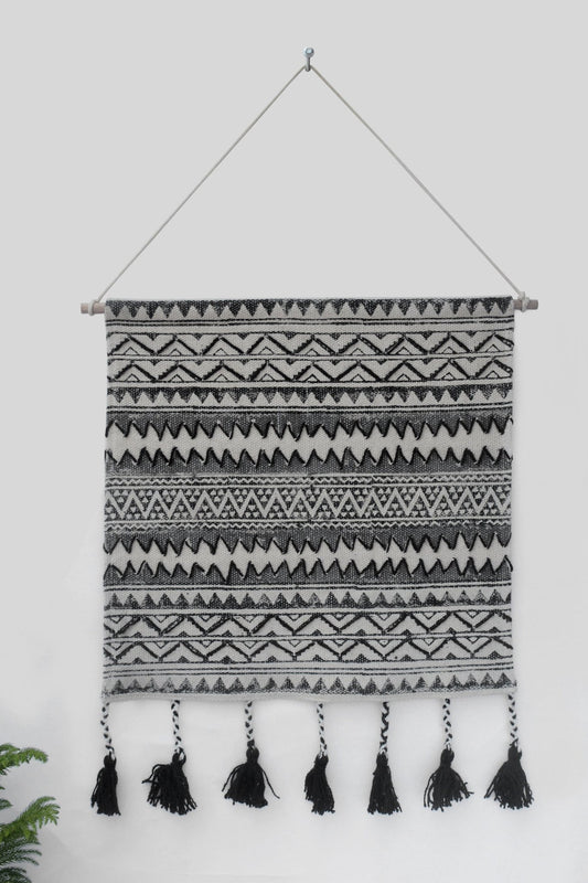 RADISH - WALL HANGING - ART AVENUE