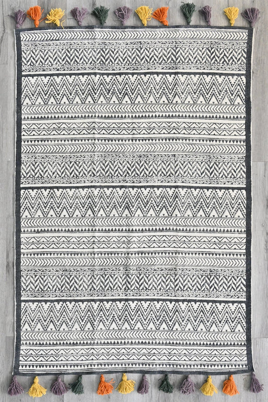 Block-Printed Cotton Dhurrie Rug in Black & White Modern — Art Avenue