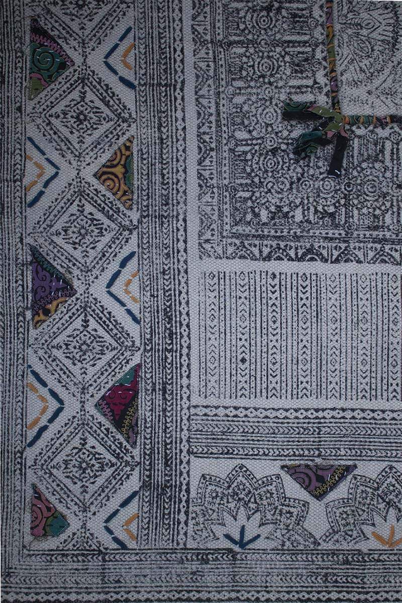 SEEMLY RECTANGULAR RUGS BLACK - ART AVENUE