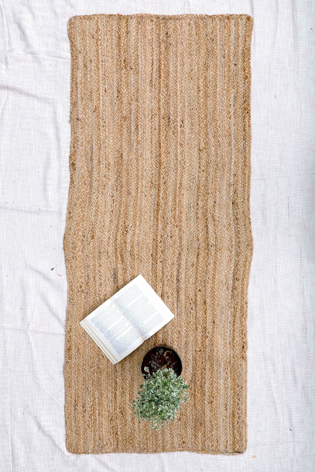 Slubs braided jute floor runner — brown handmade in Jaipur